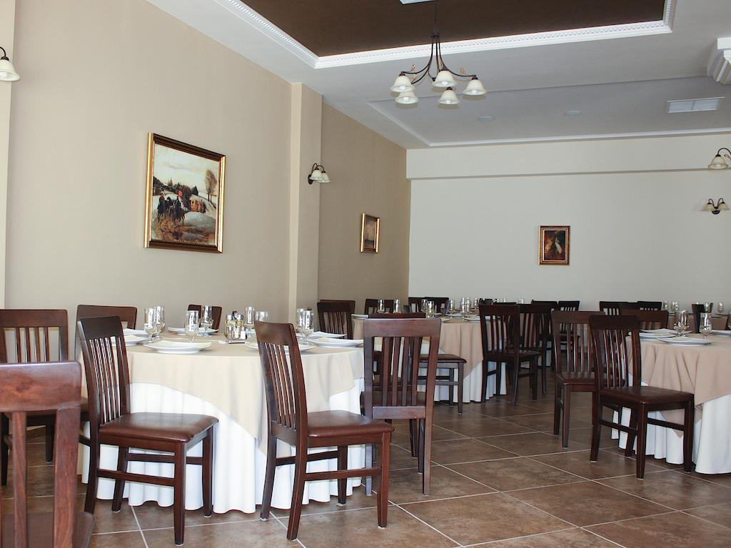 Hotel Dusan si Fiul Resita Nord Exterior foto